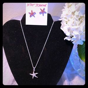 Starfish necklace and earrings.